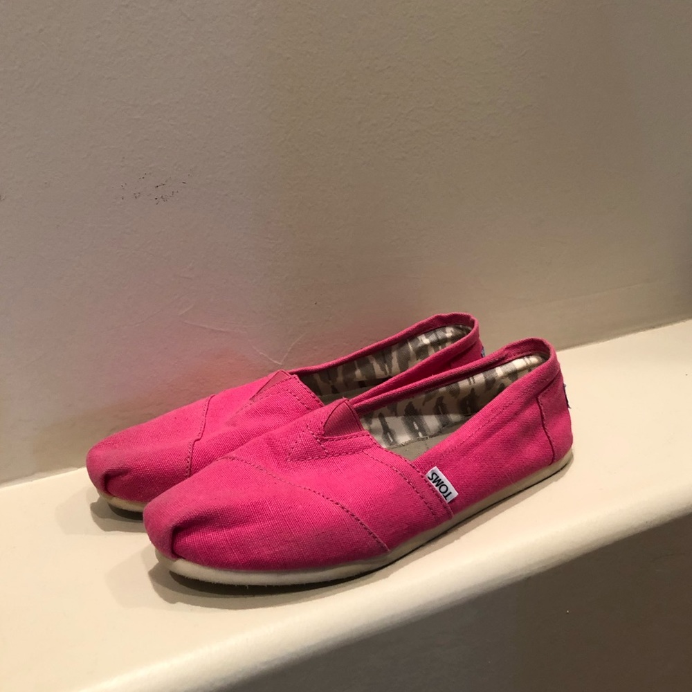 Women’s Toms